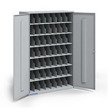 Металлический шкаф для 56 противогазов ХПГ-56, с дверьми